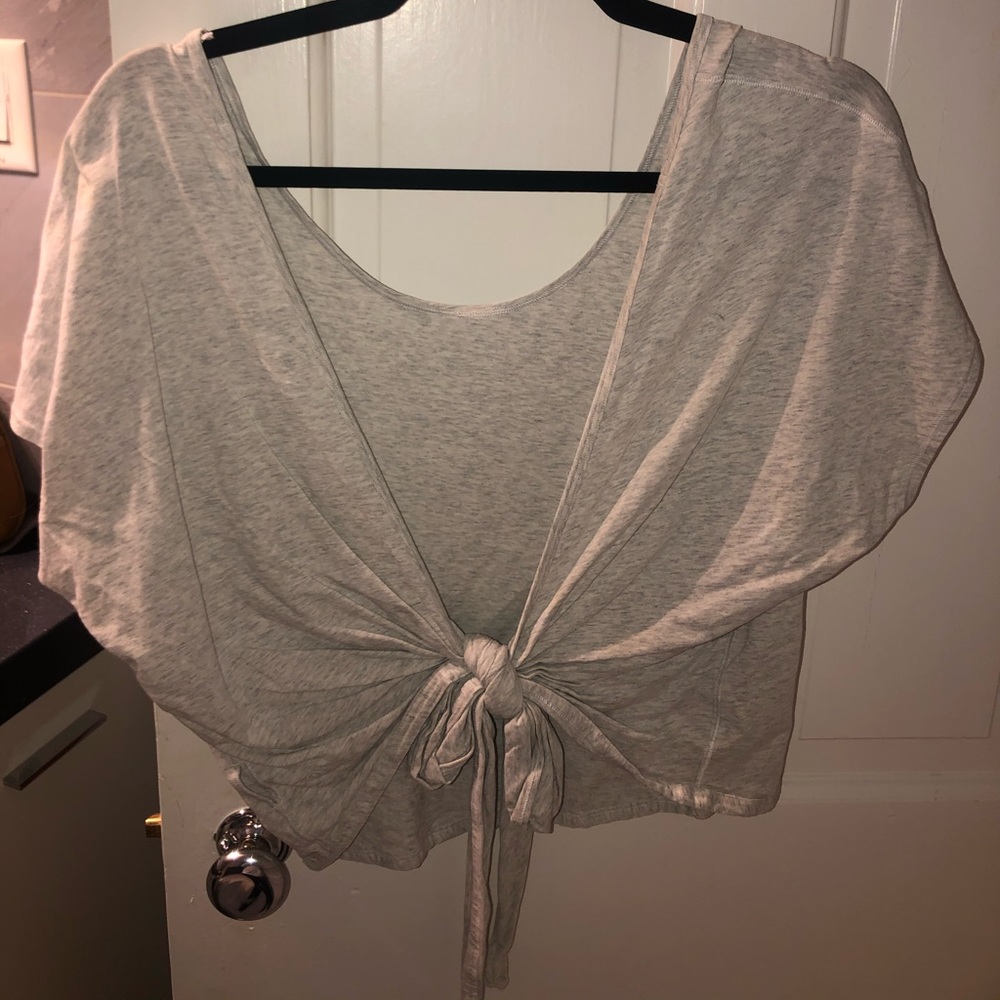 Lulu lemon Tie Tee